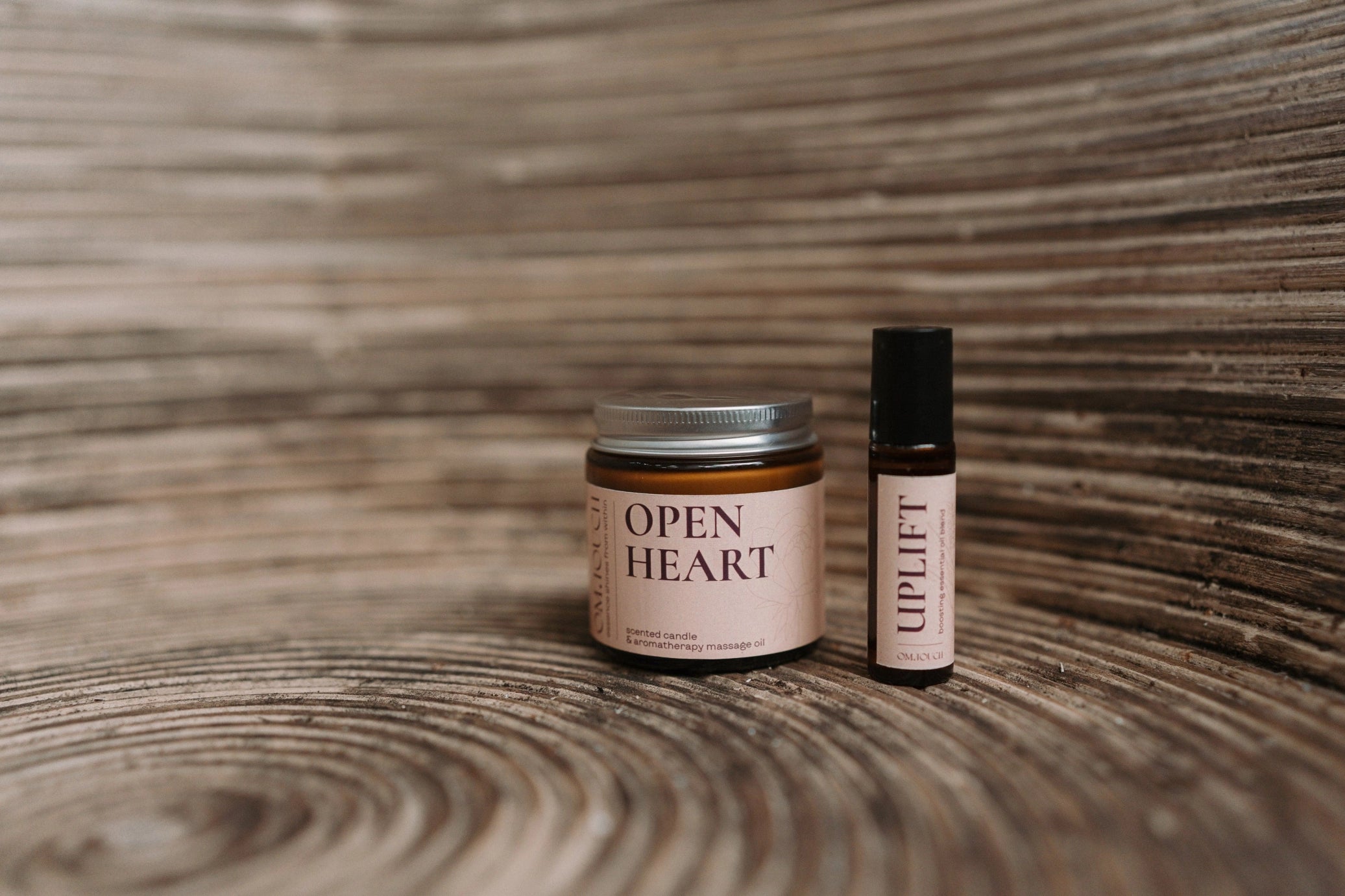 Scented candle & aromatherapy massage oil OPEN HEART
